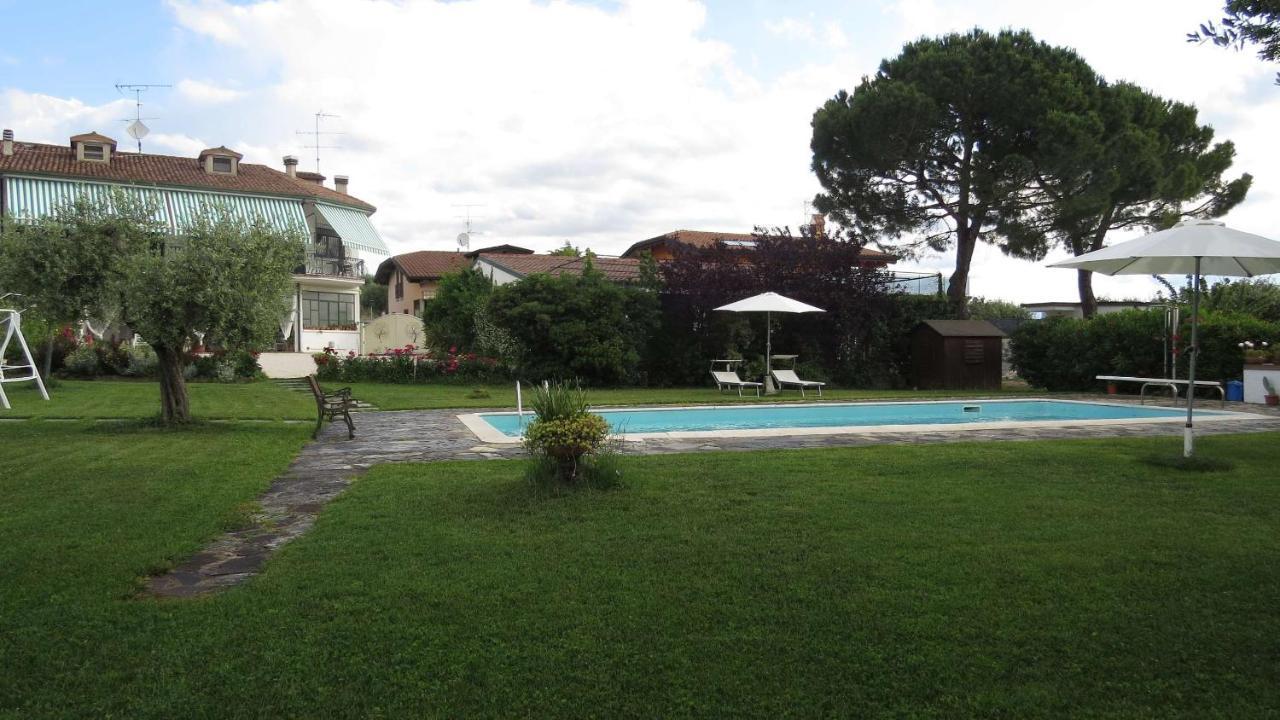 Bed and Breakfast Il Gelso Di Barcuzzi Lonato del Garda Exterior foto