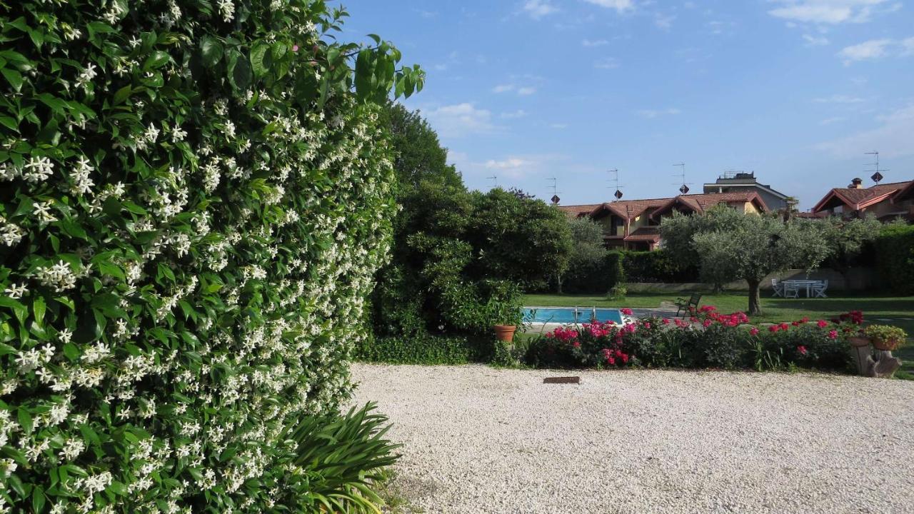 Bed and Breakfast Il Gelso Di Barcuzzi Lonato del Garda Exterior foto