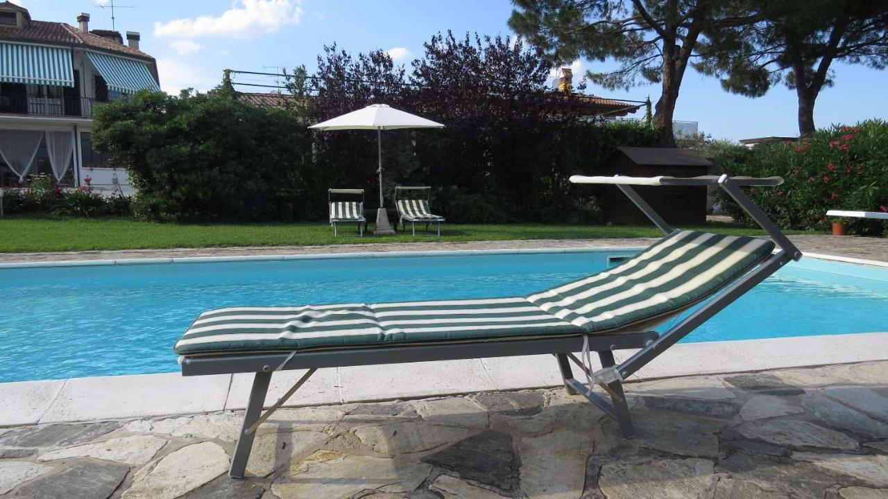 Bed and Breakfast Il Gelso Di Barcuzzi Lonato del Garda Exterior foto