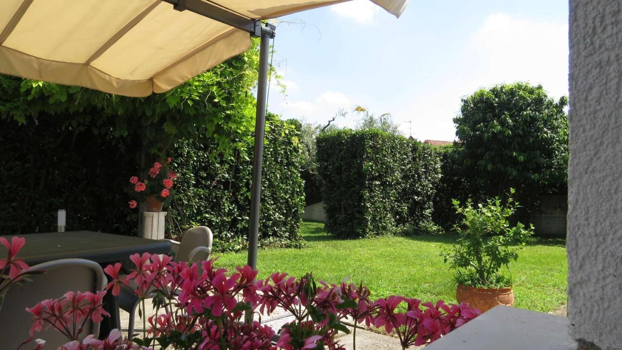 Bed and Breakfast Il Gelso Di Barcuzzi Lonato del Garda Exterior foto