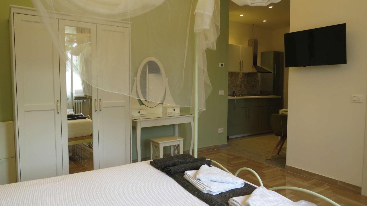 Bed and Breakfast Il Gelso Di Barcuzzi Lonato del Garda Exterior foto